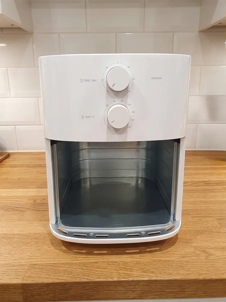 รีวิว Xiaomi Air Fryer Essential 6L หม้อทอดไร้น้ำมัน 6L 1550W ใบพัด 3D Convection ทอดไม่ต้องพลิก ภายในโลหะ ราคา ฿2,293 บน Shopee คุ้มค่าแค่ไหน